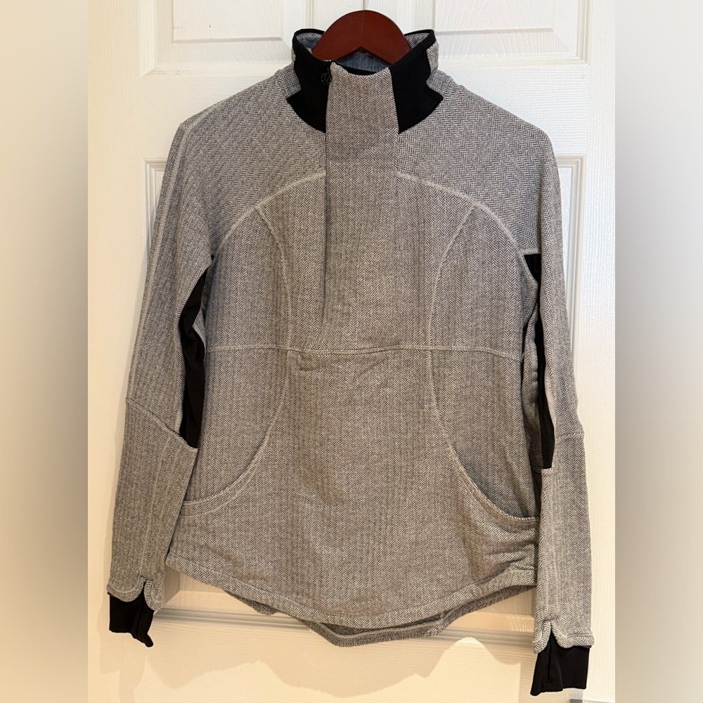 Lululemon Base Runner Half Zip
